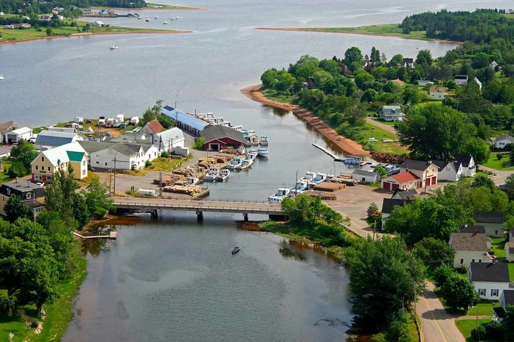 charming-pei-the-top-5-best-places-to-live-in-insurdinary